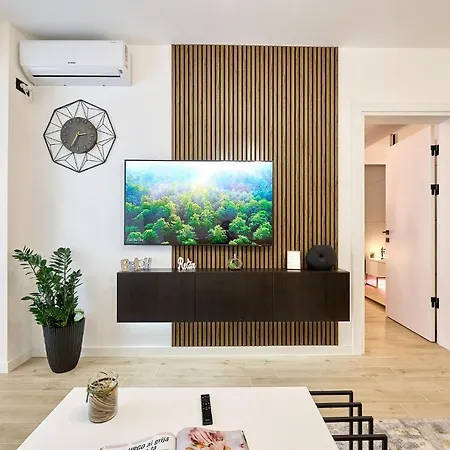 Infinity Summer Crib - Parking *