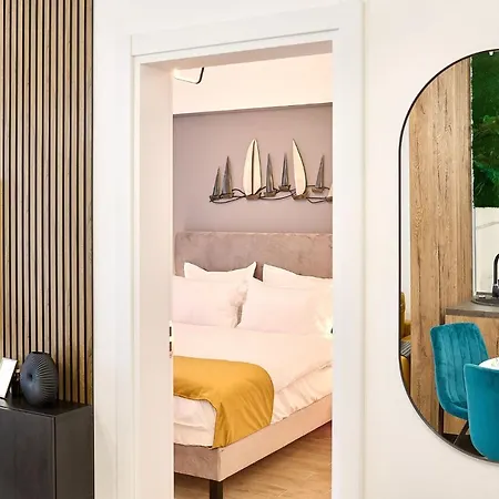 Infinity Summer Crib - Parking *