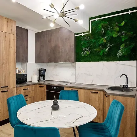 Infinity Summer Crib - Parking *